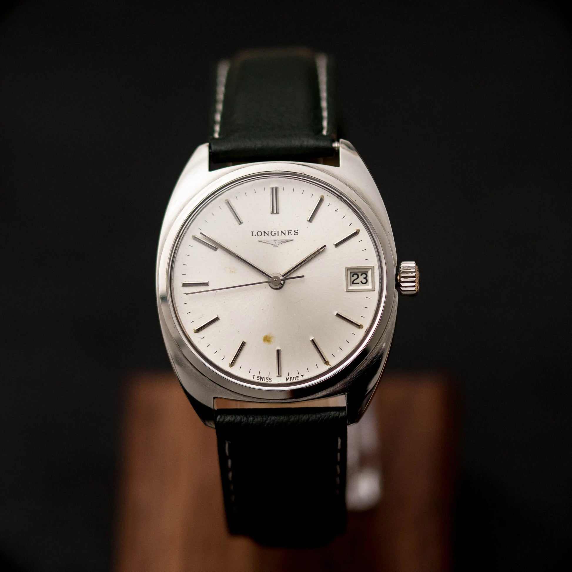 LONGINES Vintage 1588 C-Case LONGINES