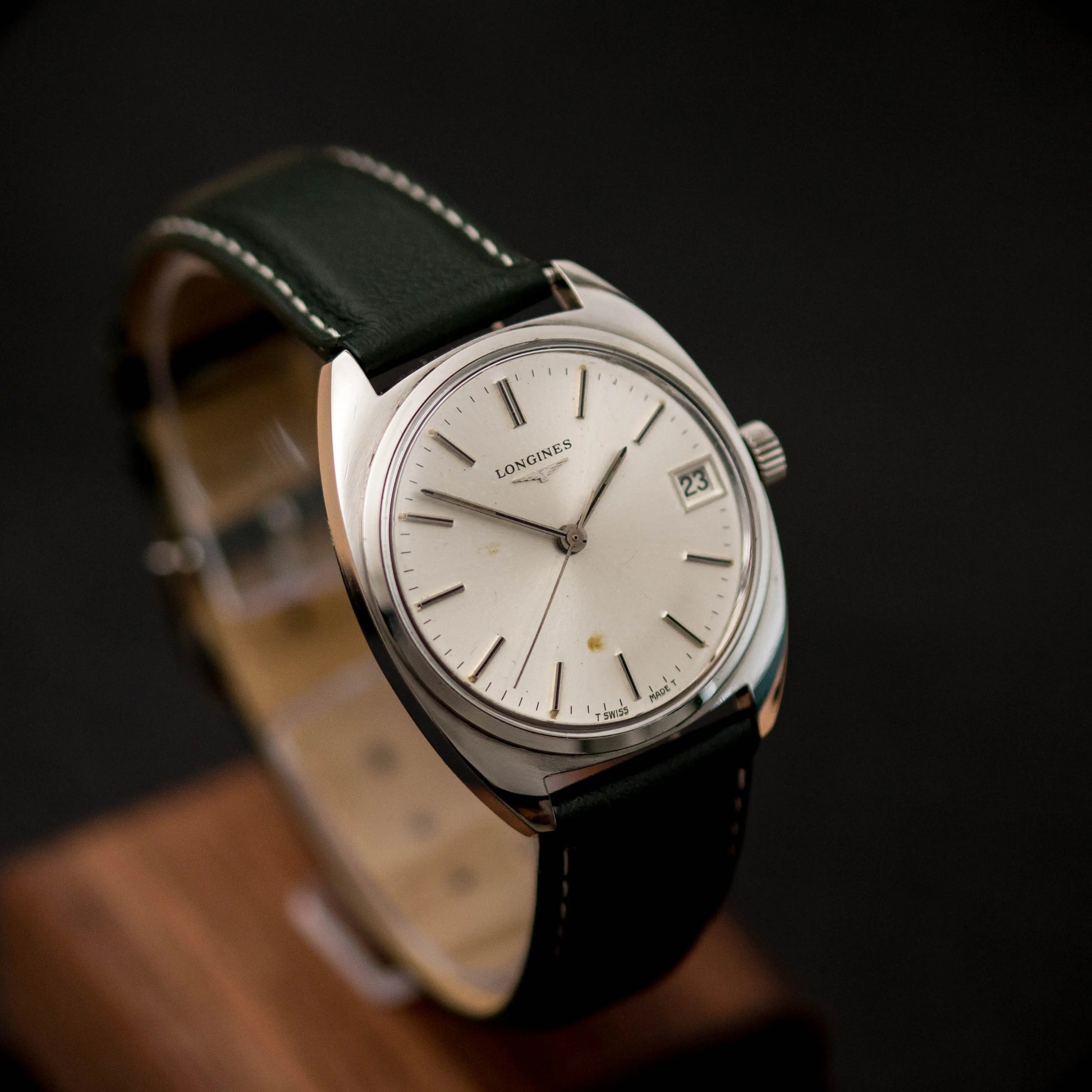 LONGINES Vintage 1588 C-Case LONGINES