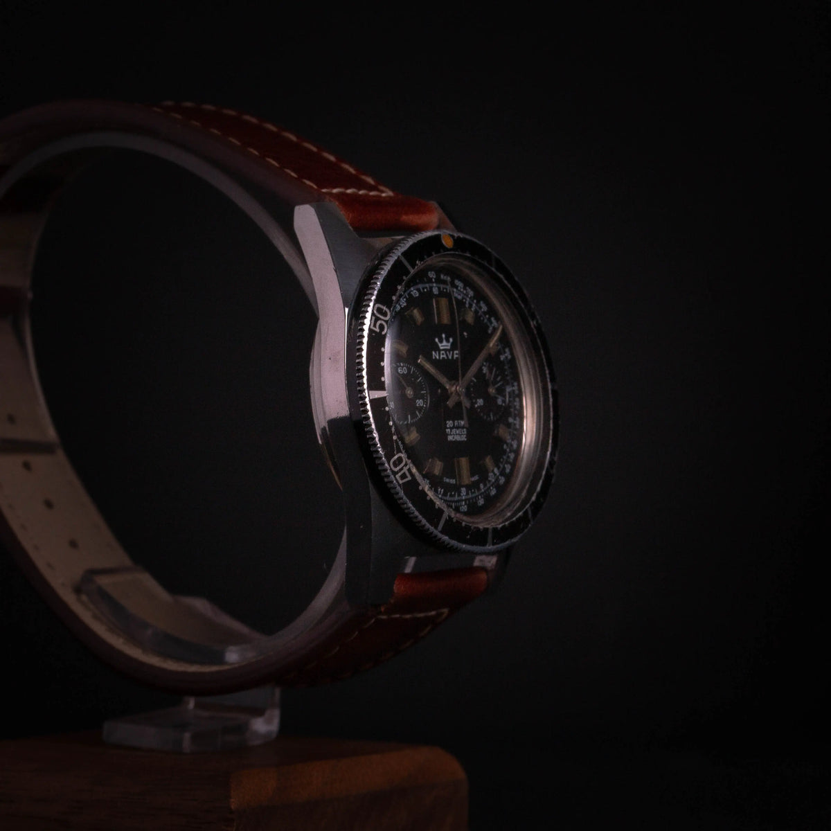 NAVA Skin Diver Chronographe 20 ATM - Landeron 248