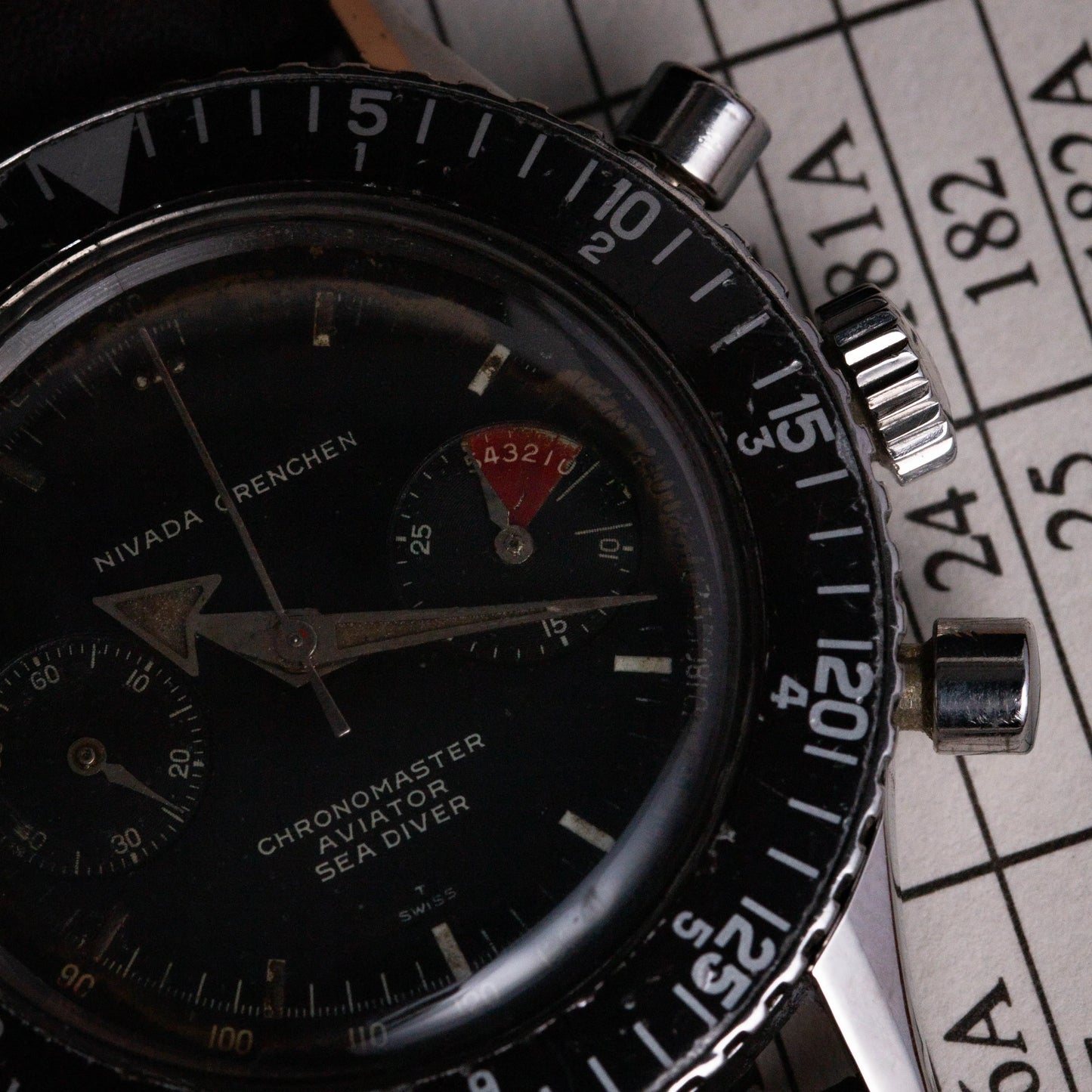NIVADA GRENCHEN Chronomaster Aviator Sea Diver - 1581 M 8222