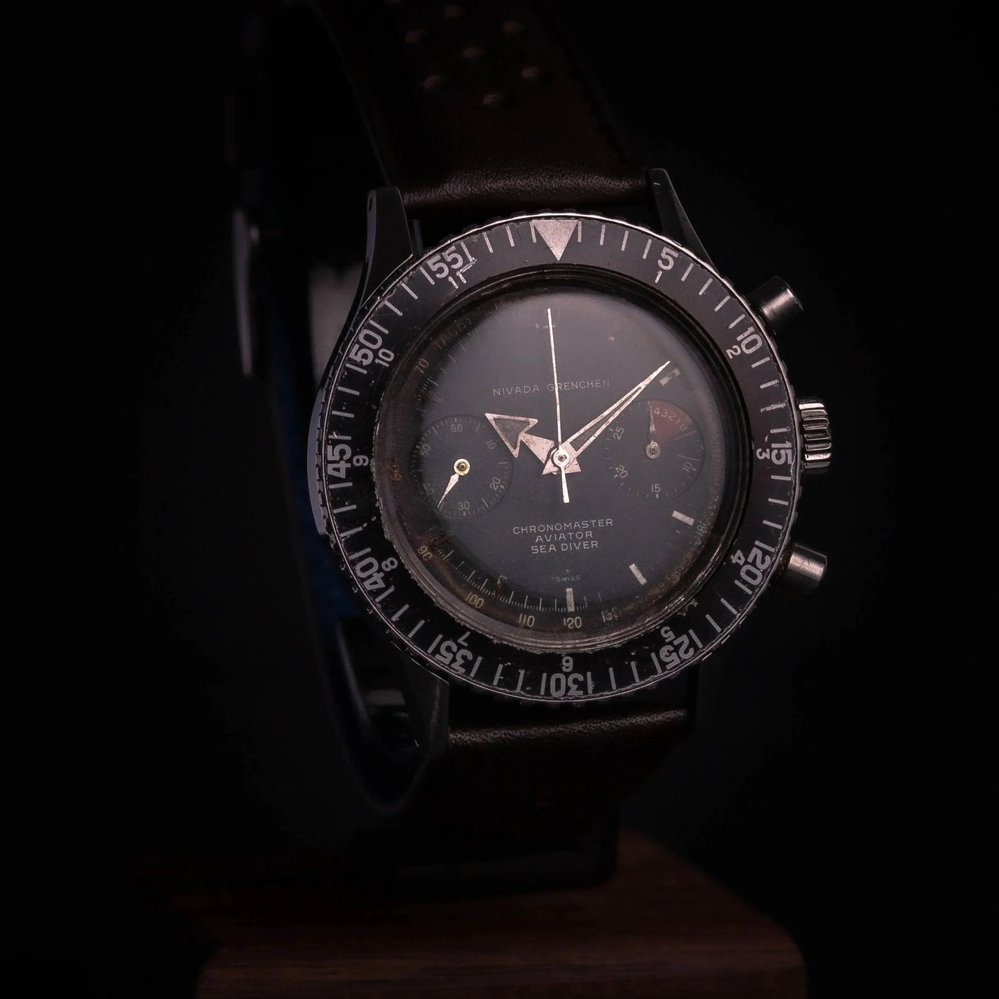 NIVADA GRENCHEN Chronomaster Aviator Sea Diver - 1581 M 8222 NIVADA GRENCHEN