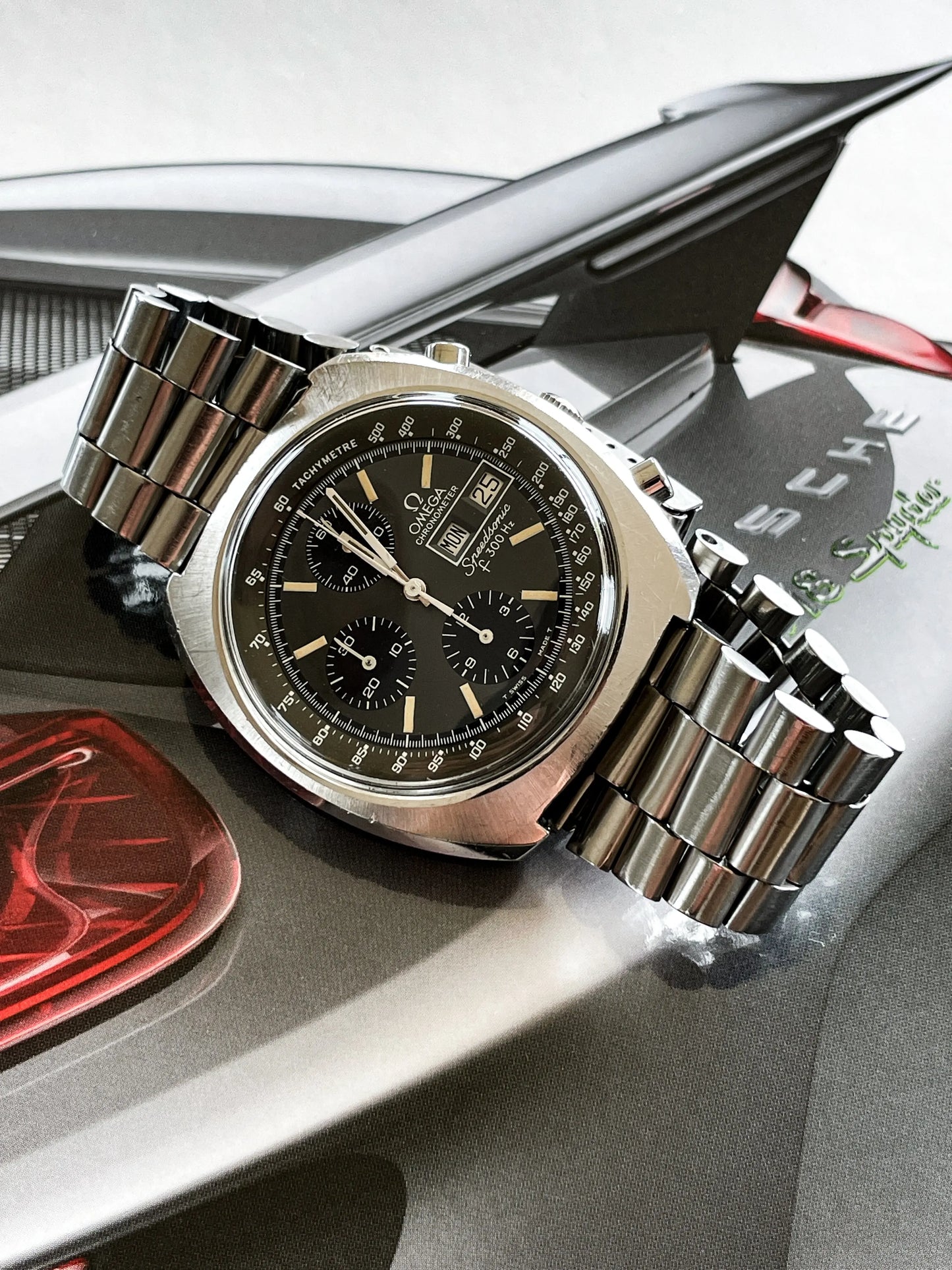 OMEGA Speedsonic F300HZ 188.002 - DropAndWatch