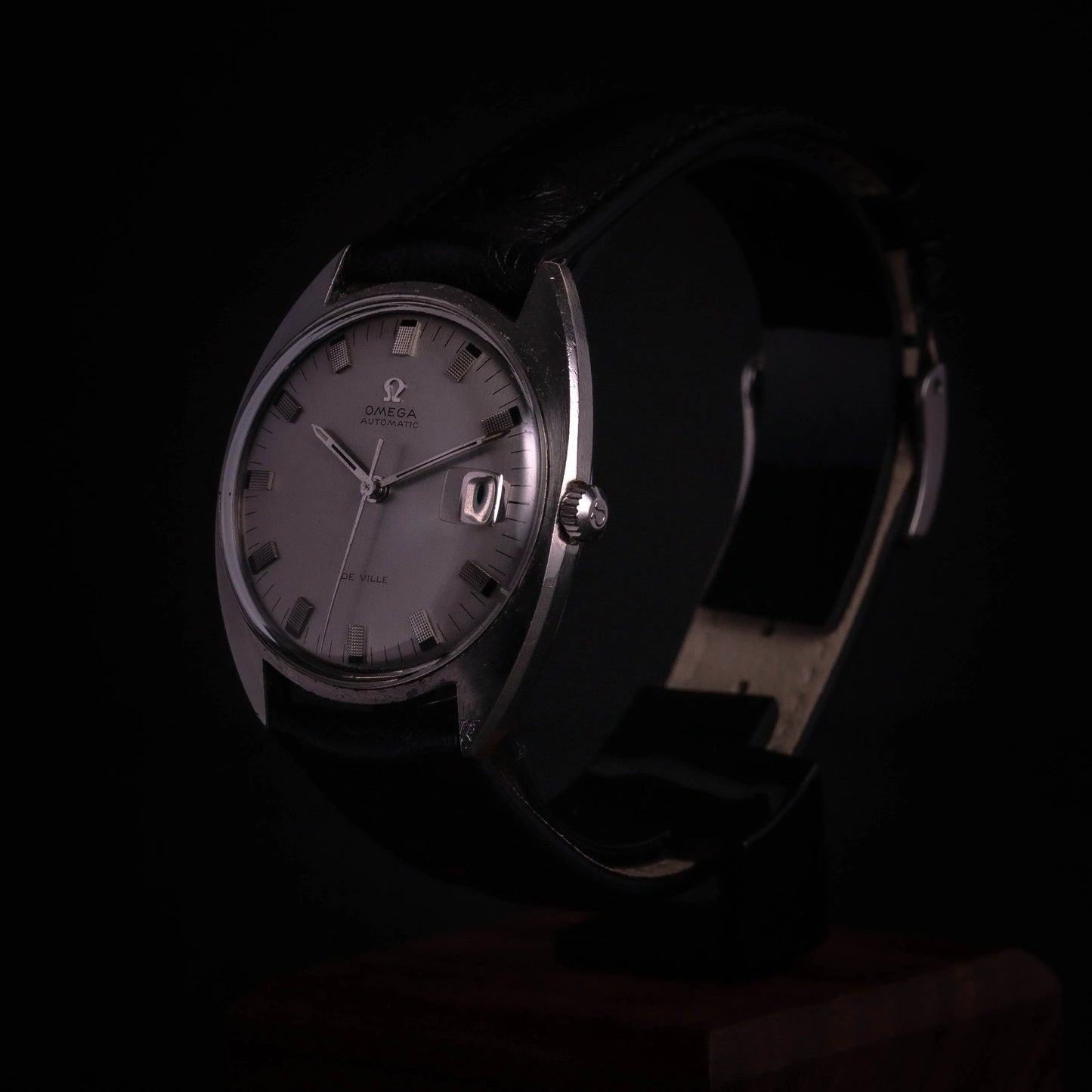 Omega De Ville C-Shape