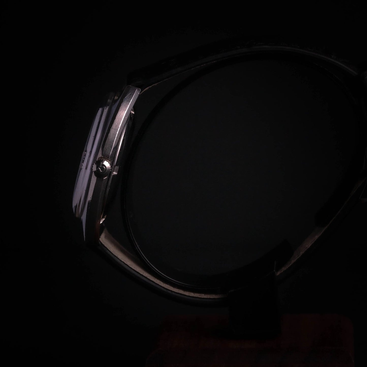 Omega De Ville C-Shape
