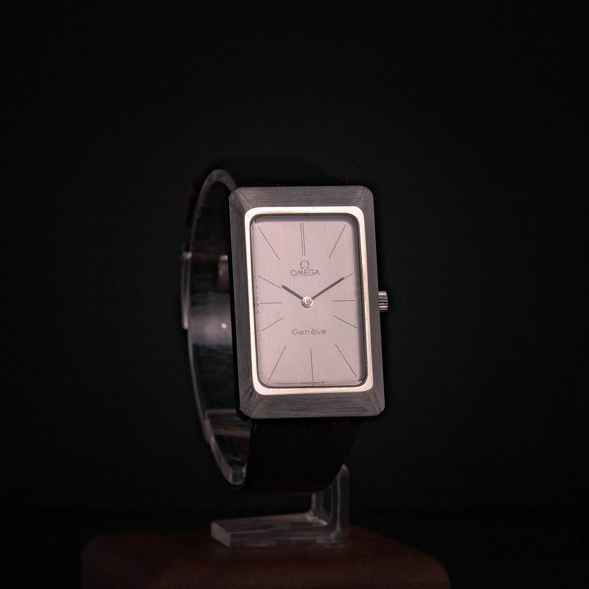 Omega Genève 511.0477 - 1974