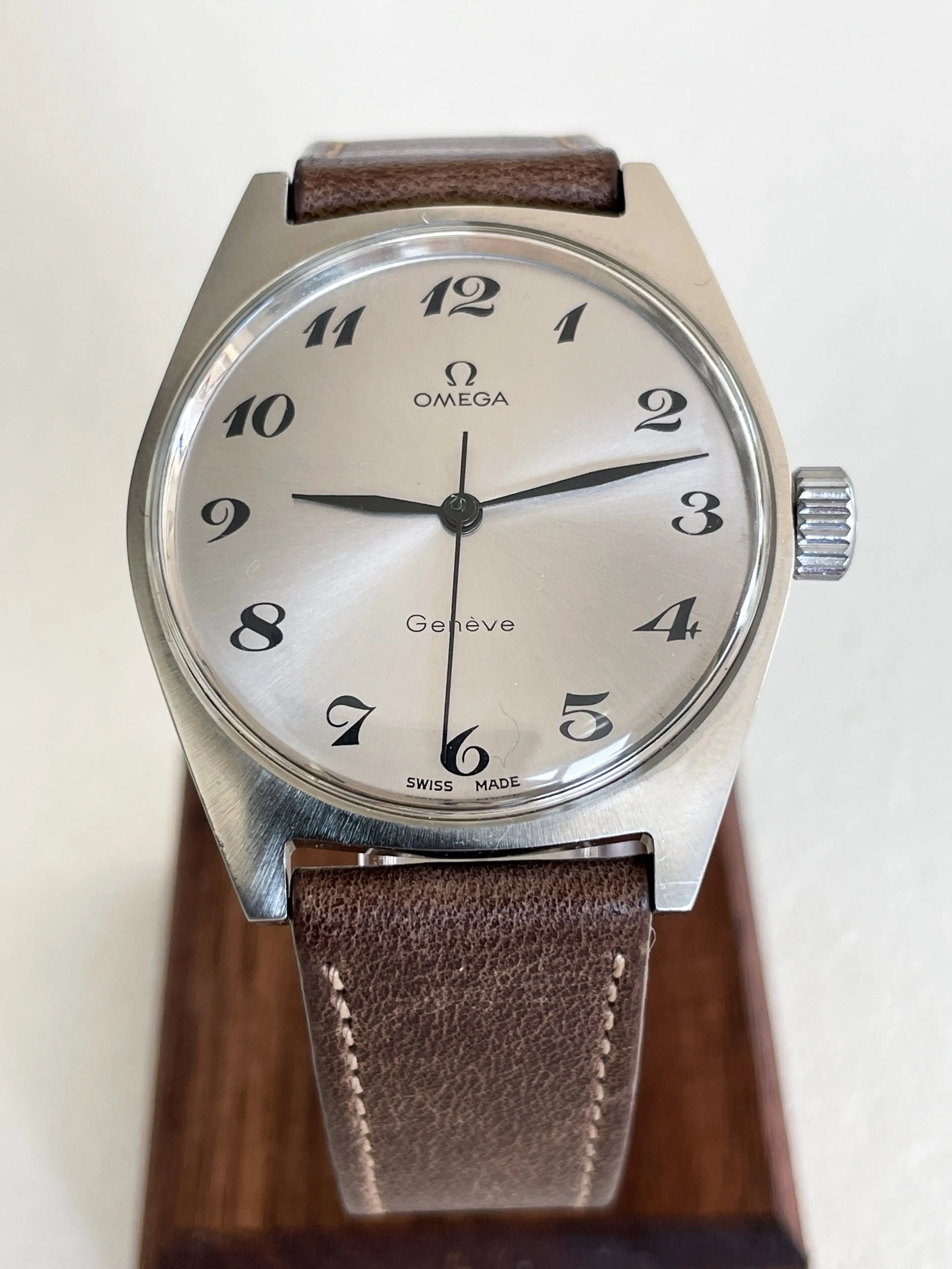 Omega Geneve Montre Omega 1960 Omega Geneve 601