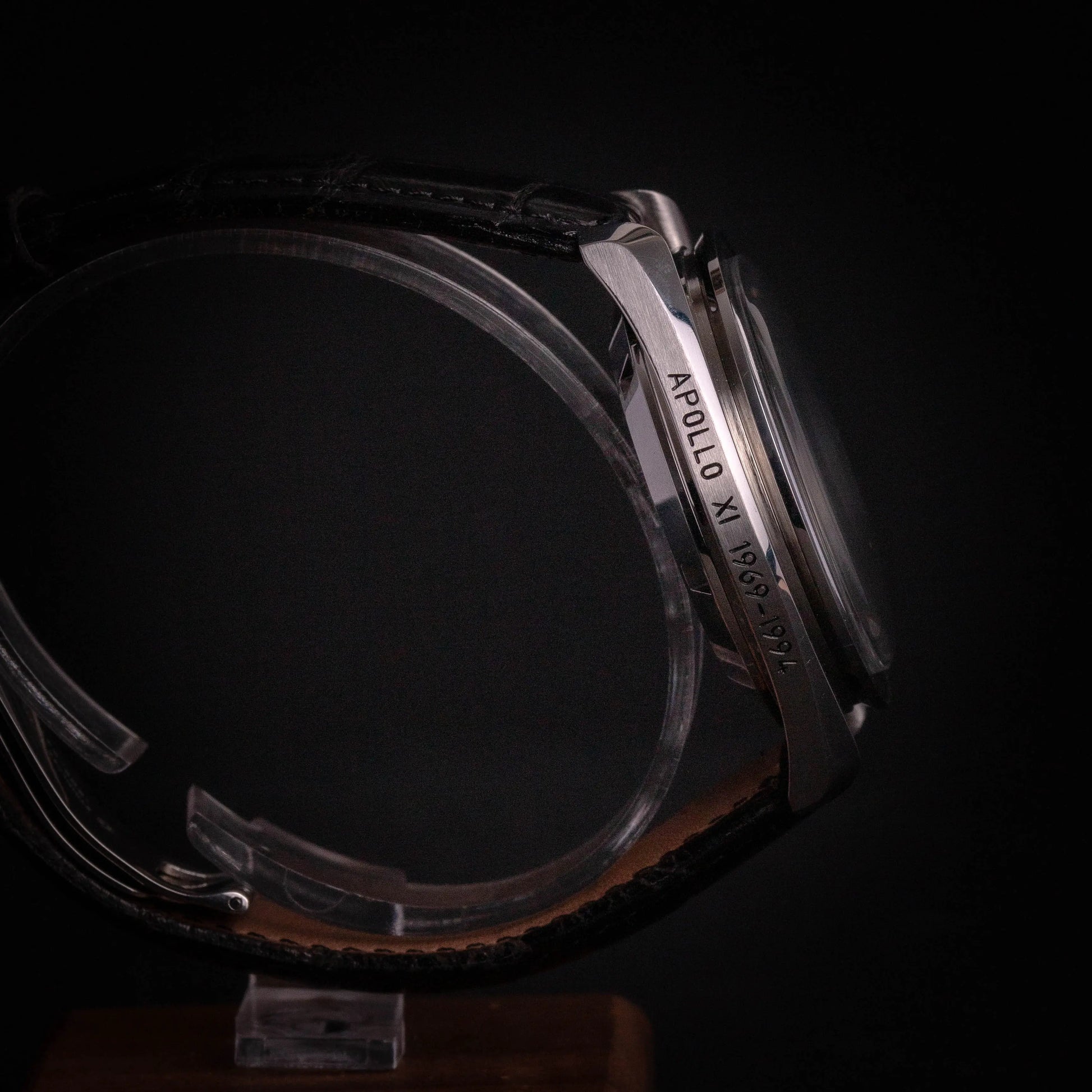 Omega Speedmaster Apollo XI 25th Anniversary - Full Set - DropAndWatch