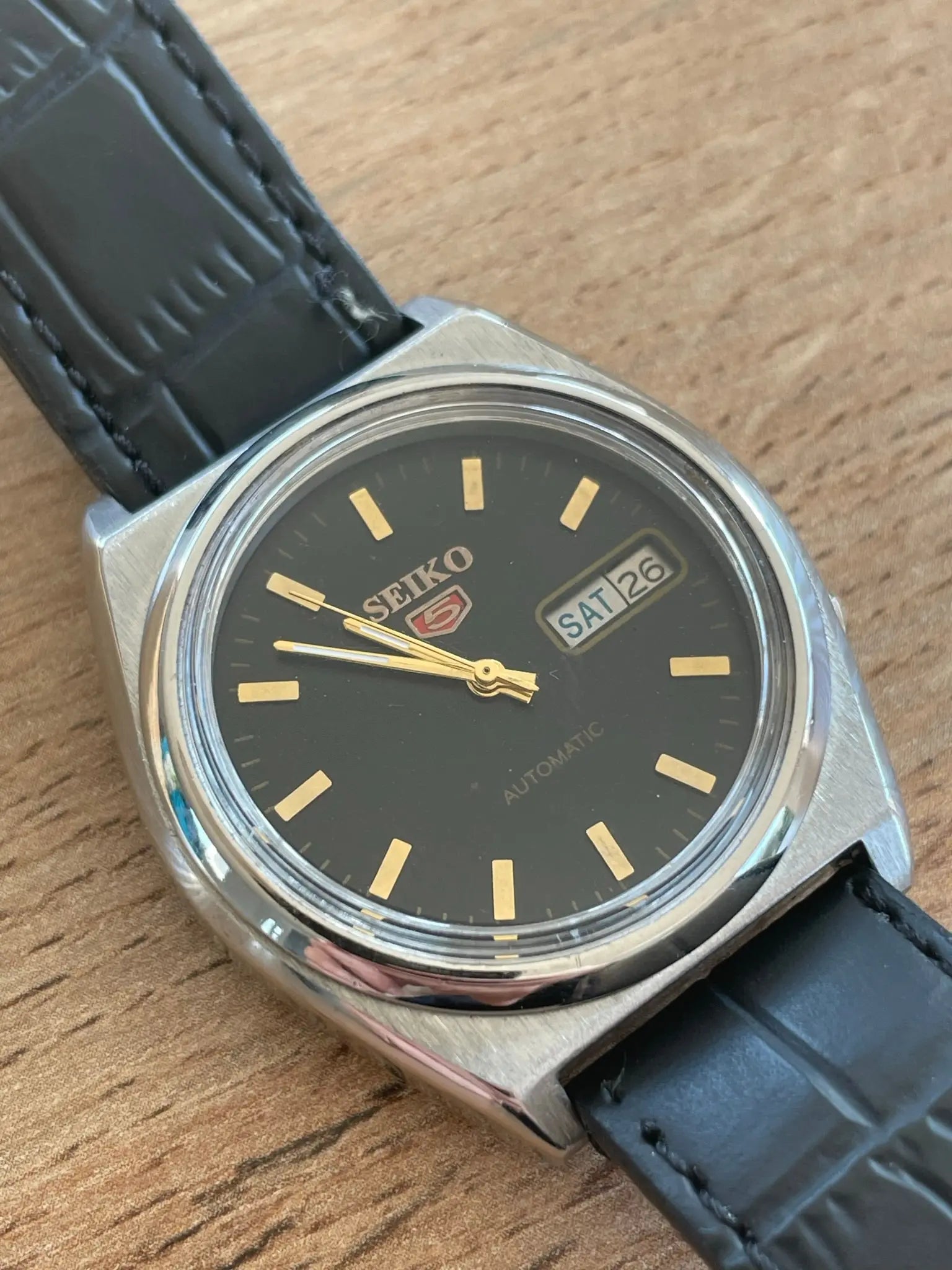 SEIKO 5 Automatic Black Dial Non Originale - DropAndWatch