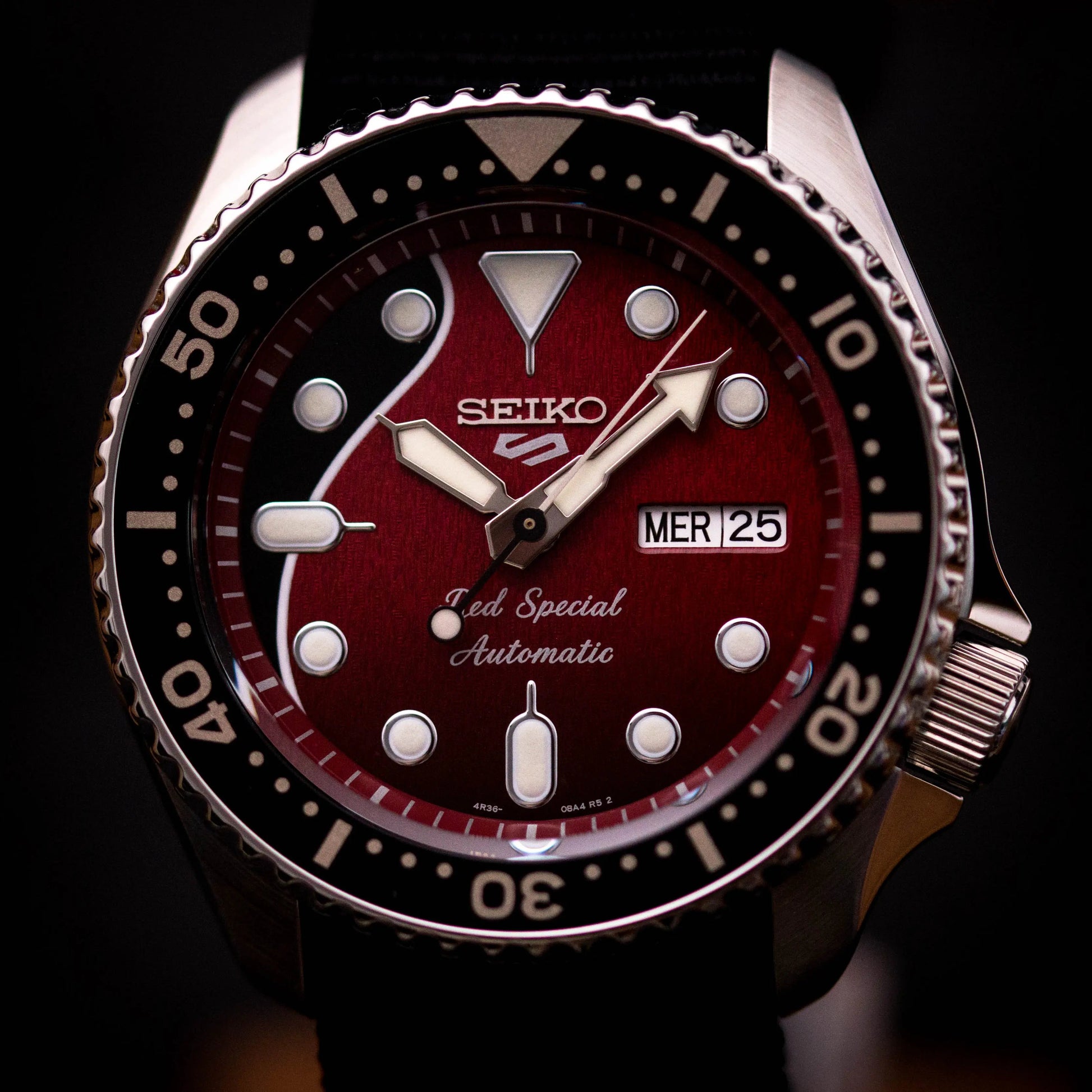 SEIKO 5 Brian May Edition SRPE83K1 - Full Set SEIKO