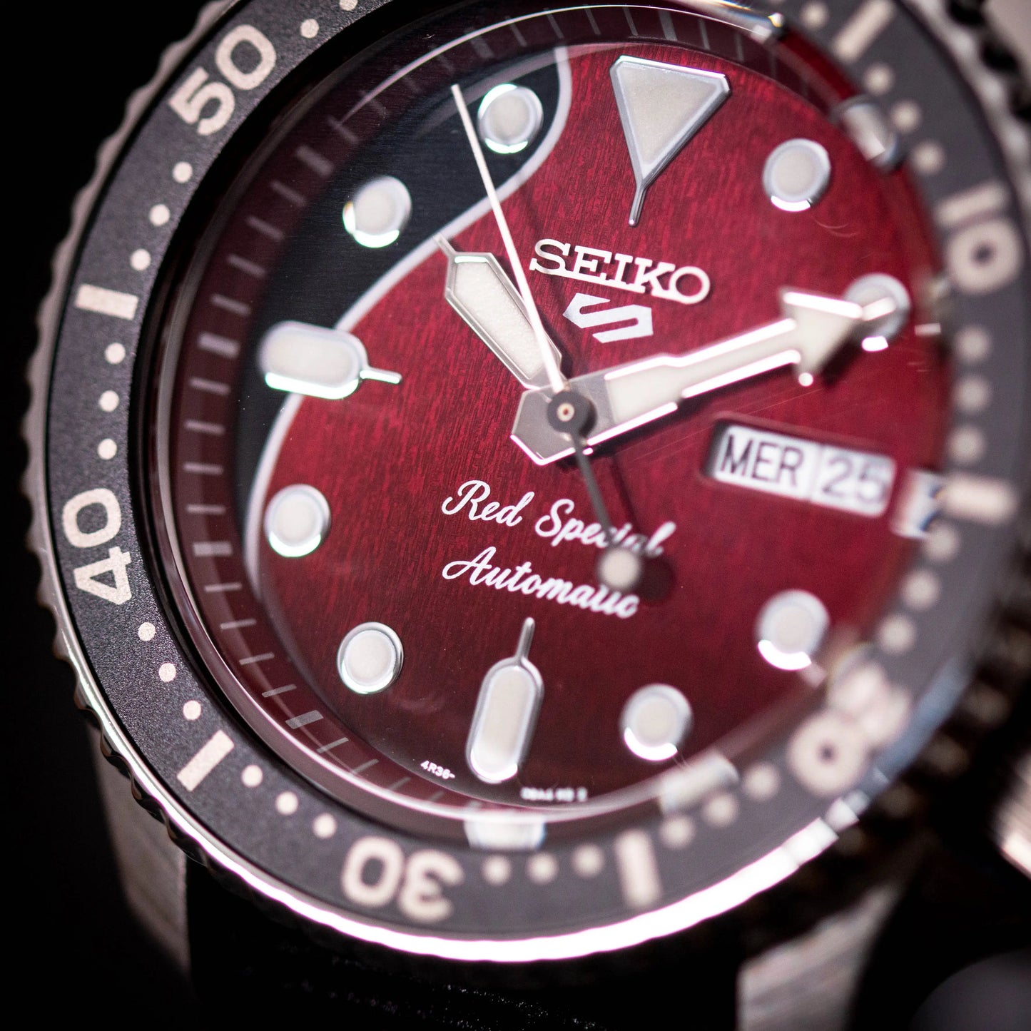 SEIKO 5 Brian May Edition SRPE83K1 - Full Set SEIKO