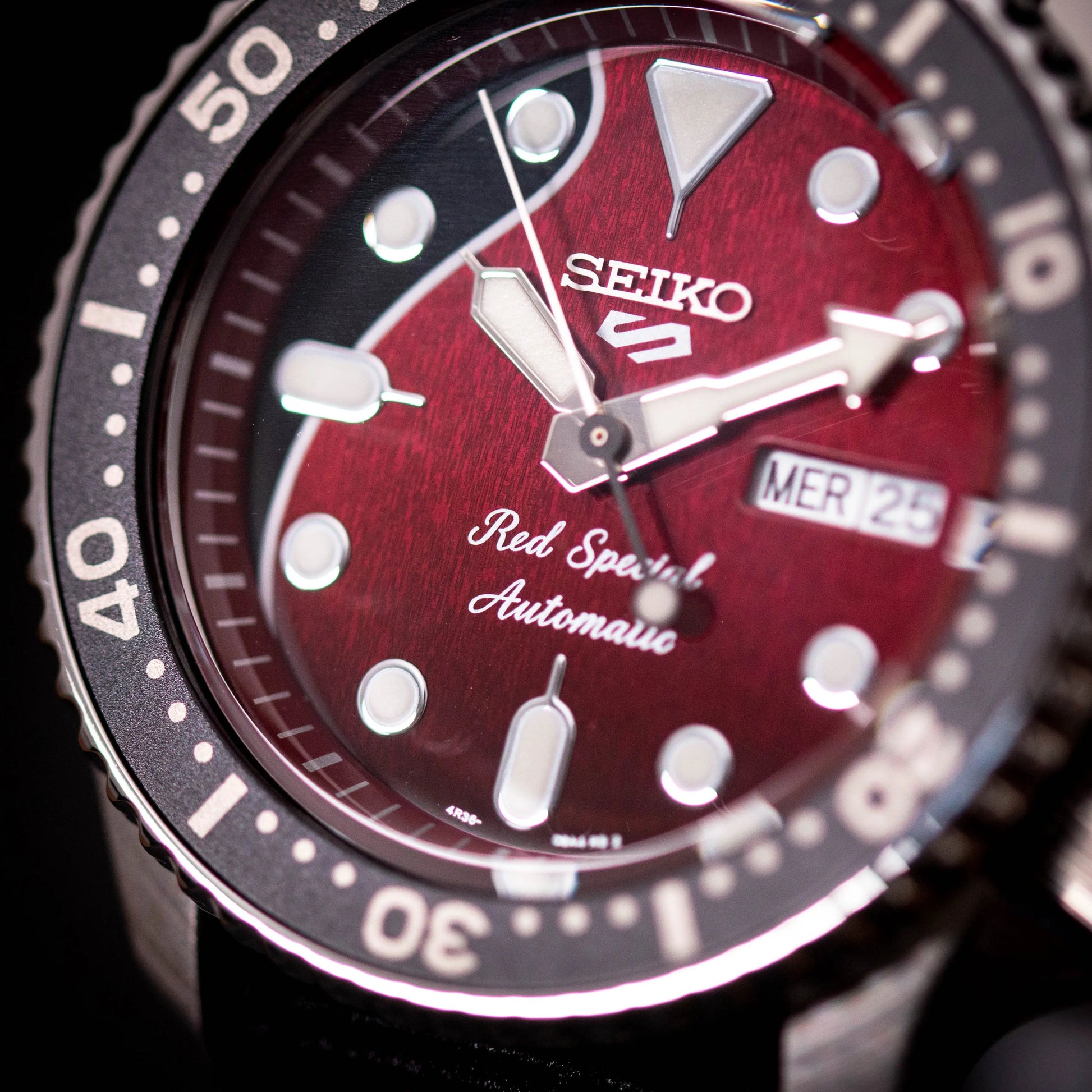 SEIKO 5 Brian May Edition SRPE83K1 - Full Set SEIKO