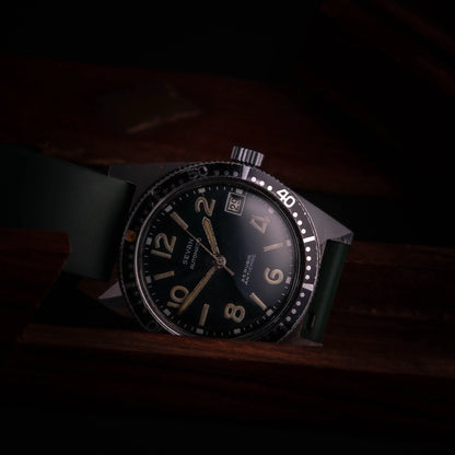 SEVAN Skin Diver Vintage