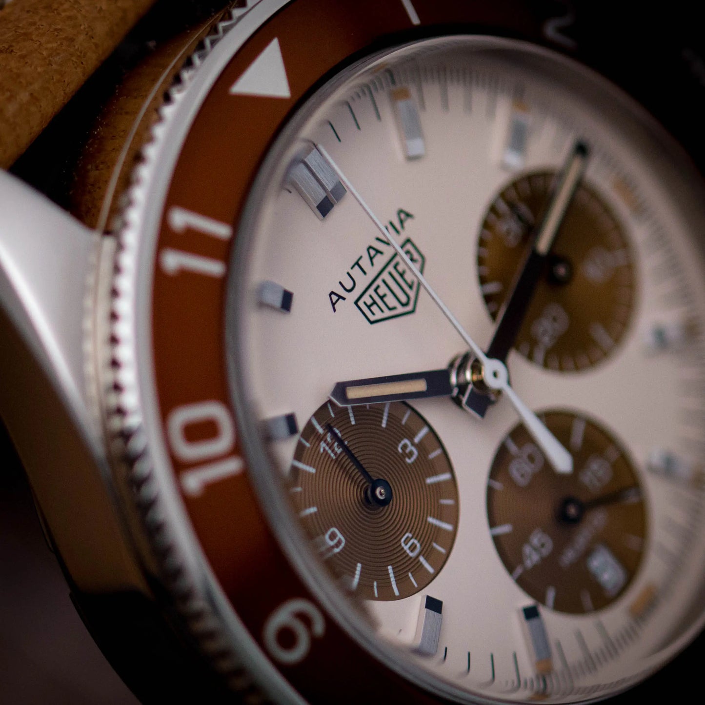 TAG HEUER Autavia UAE - Edition Limitée TAG HEUER