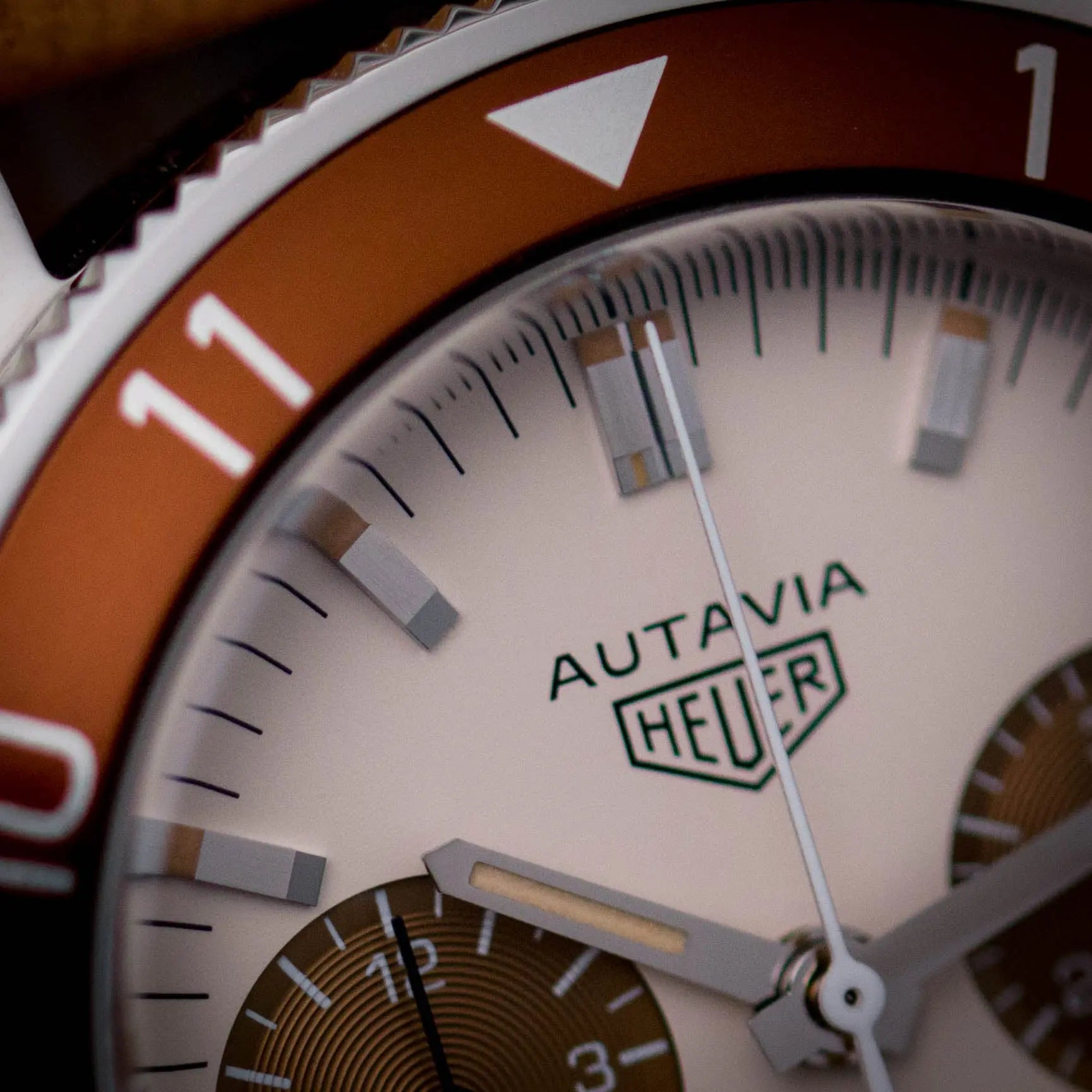 TAG HEUER Autavia UAE - Edition Limitée TAG HEUER