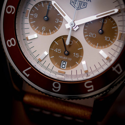 TAG HEUER Autavia UAE - Edition Limitée TAG HEUER
