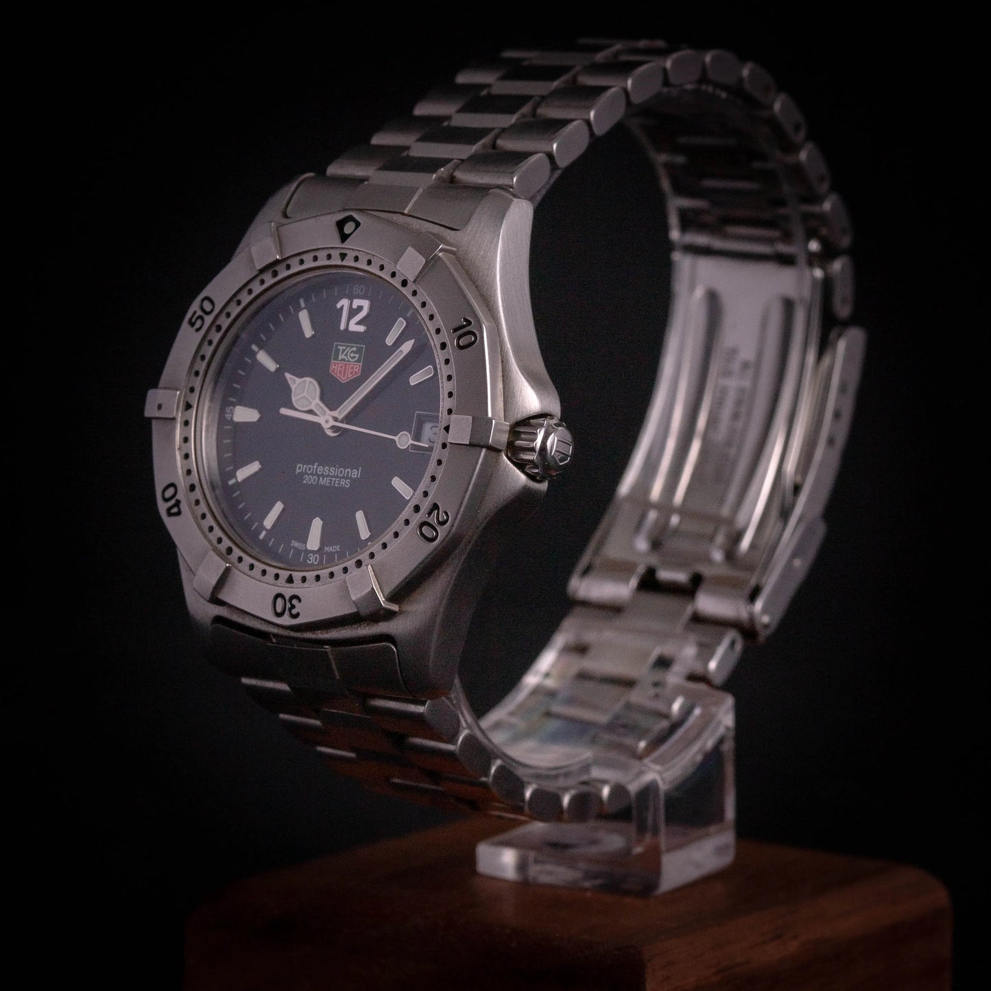 TAG HEUER Professional 200M WK1110-0 - DropAndWatch
