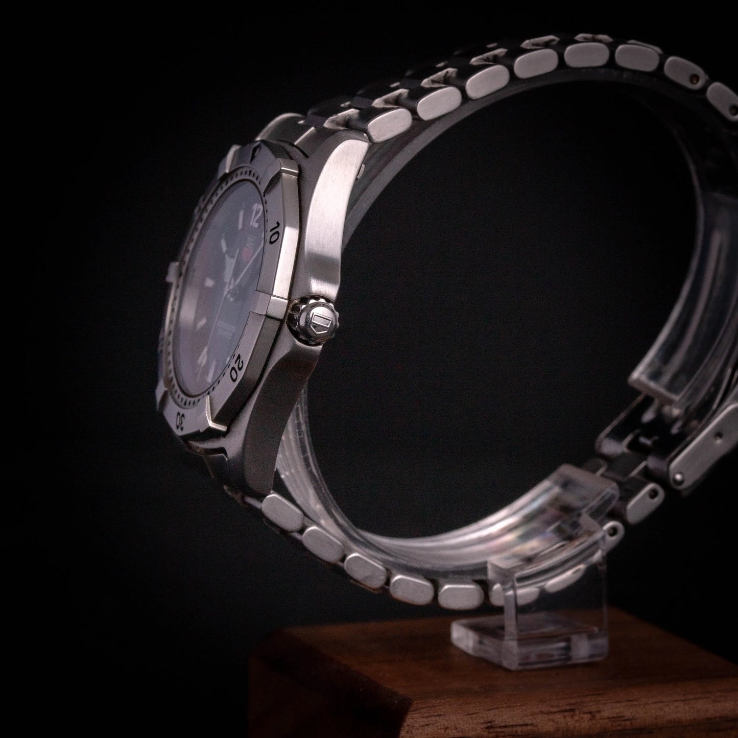 TAG HEUER Professional 200M WK1110-0 - DropAndWatch