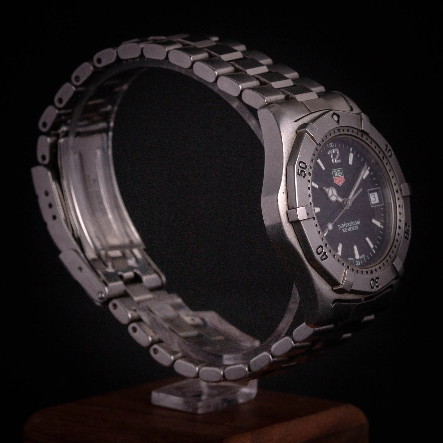 TAG HEUER Professional 200M WK1110-0 - DropAndWatch