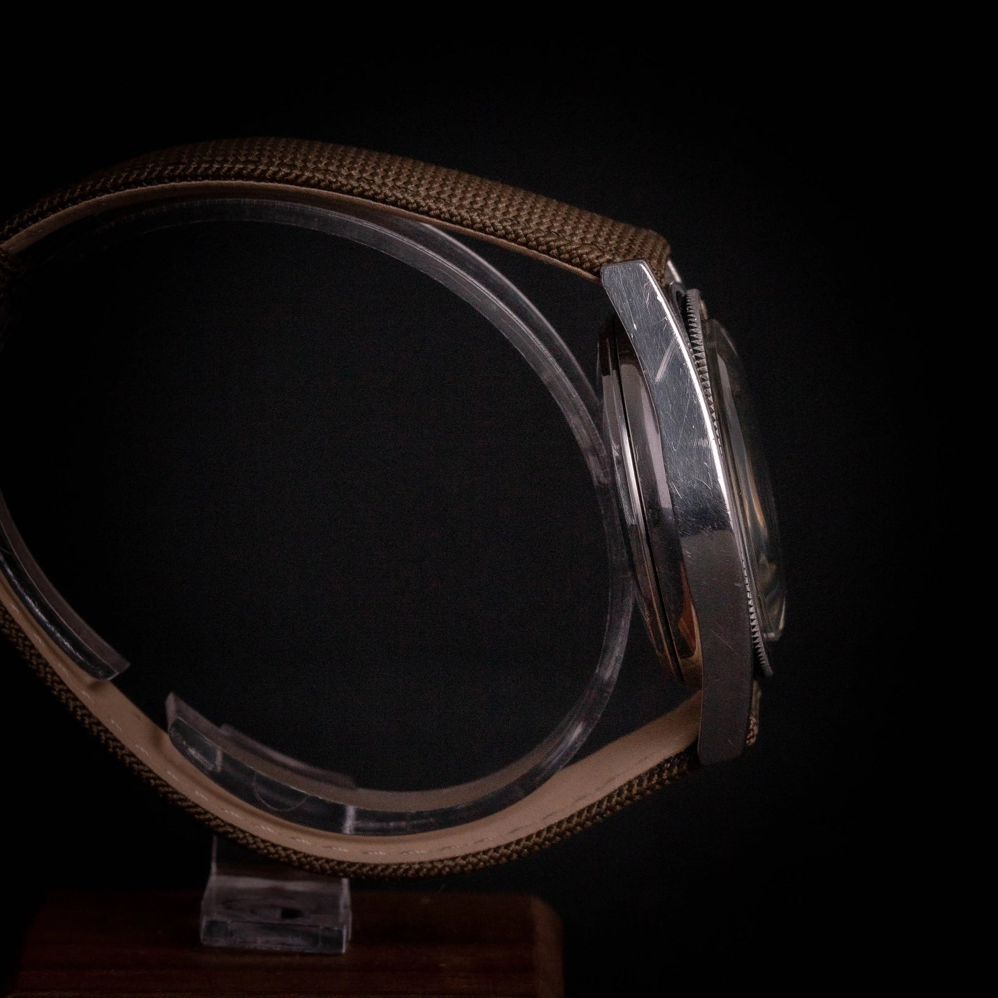 TECHNOS Sky Diver 200M - Diver Vintage - DropAndWatch