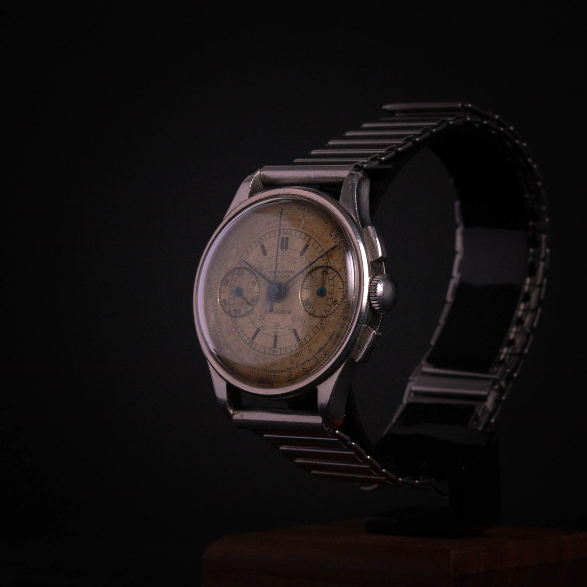 UNIVERSAL GENEVE Compur 22420 - DropAndWatch