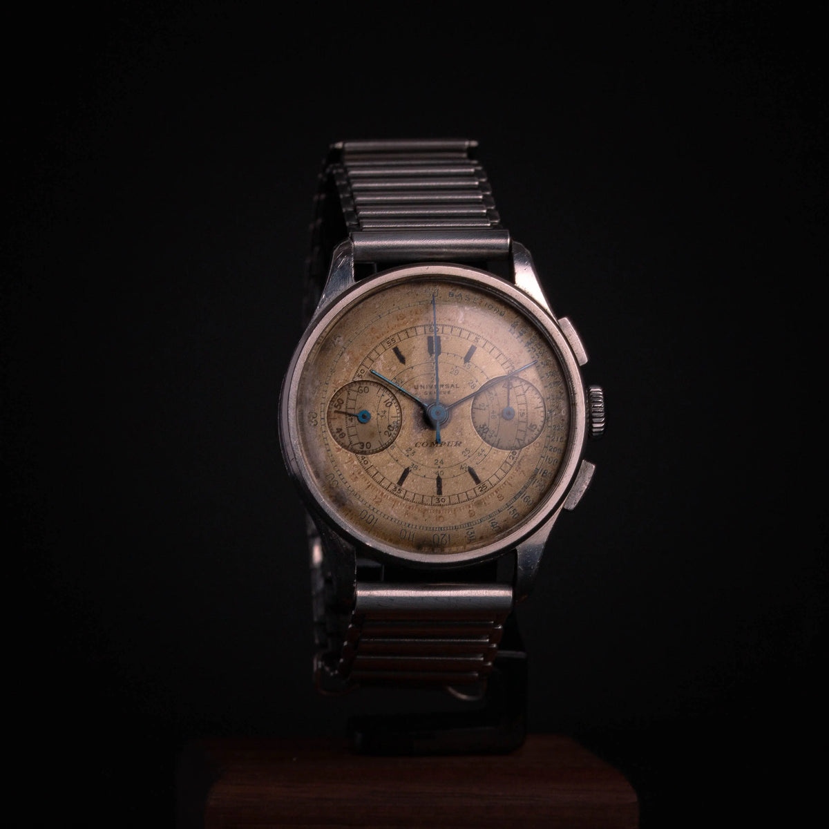 UNIVERSAL GENEVE Compur 22420 - DropAndWatch