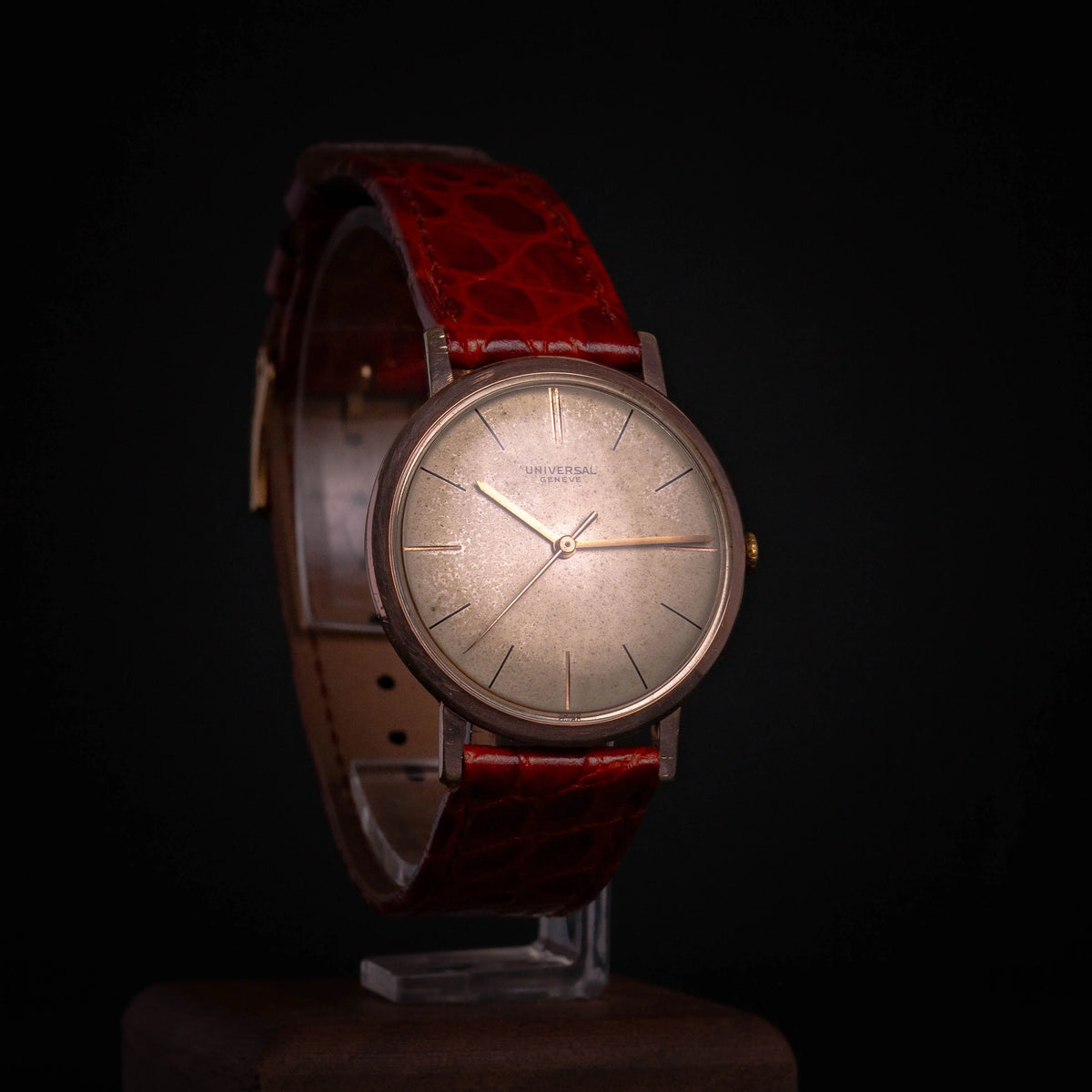 UNIVERSAL GENEVE Dresswatch vintage Cal. 1105
