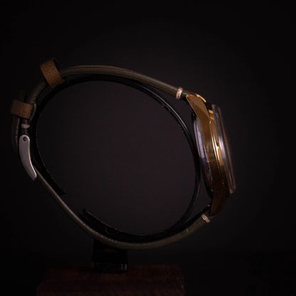 UNIVERSAL GENEVE Uni-Compax 42413/1 Universal Genève