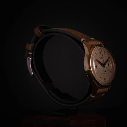 UNIVERSAL GENEVE Uni-Compax 42413/1 Universal Genève