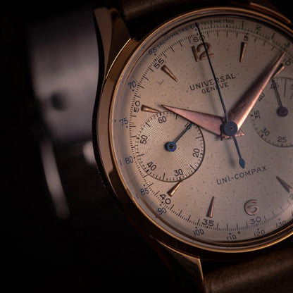 UNIVERSAL GENEVE Uni-Compax 42413/1 Universal Genève