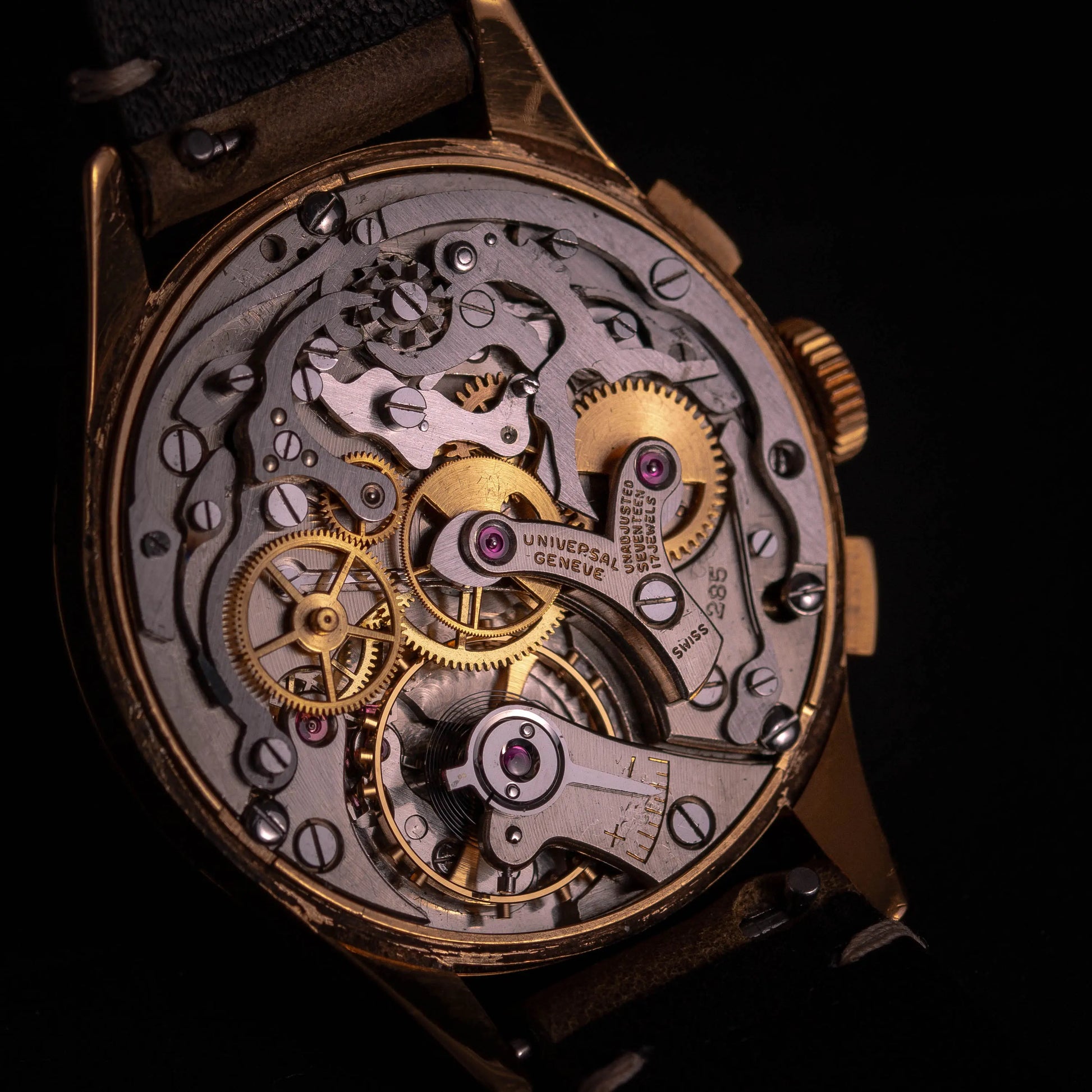 UNIVERSAL GENEVE Uni-Compax 42413/1 Universal Genève