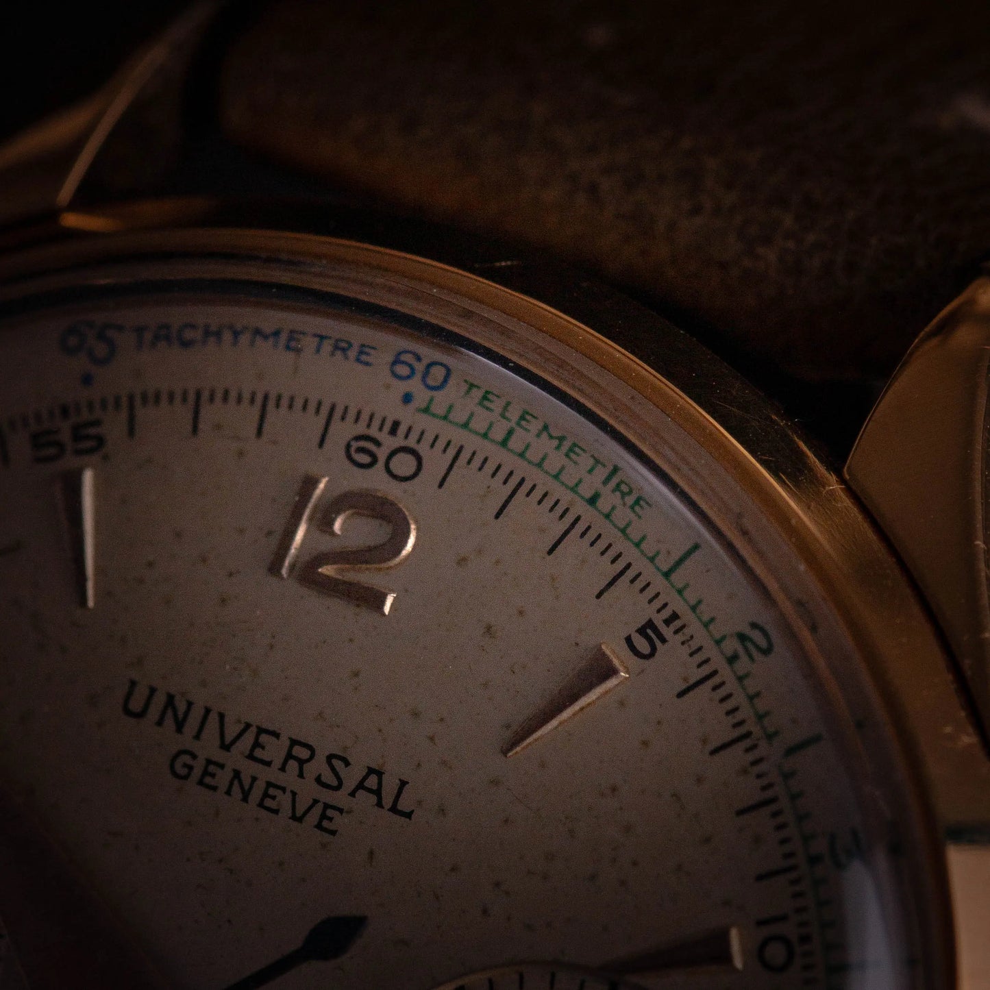 UNIVERSAL GENEVE Uni-Compax 42413/1 Universal Genève