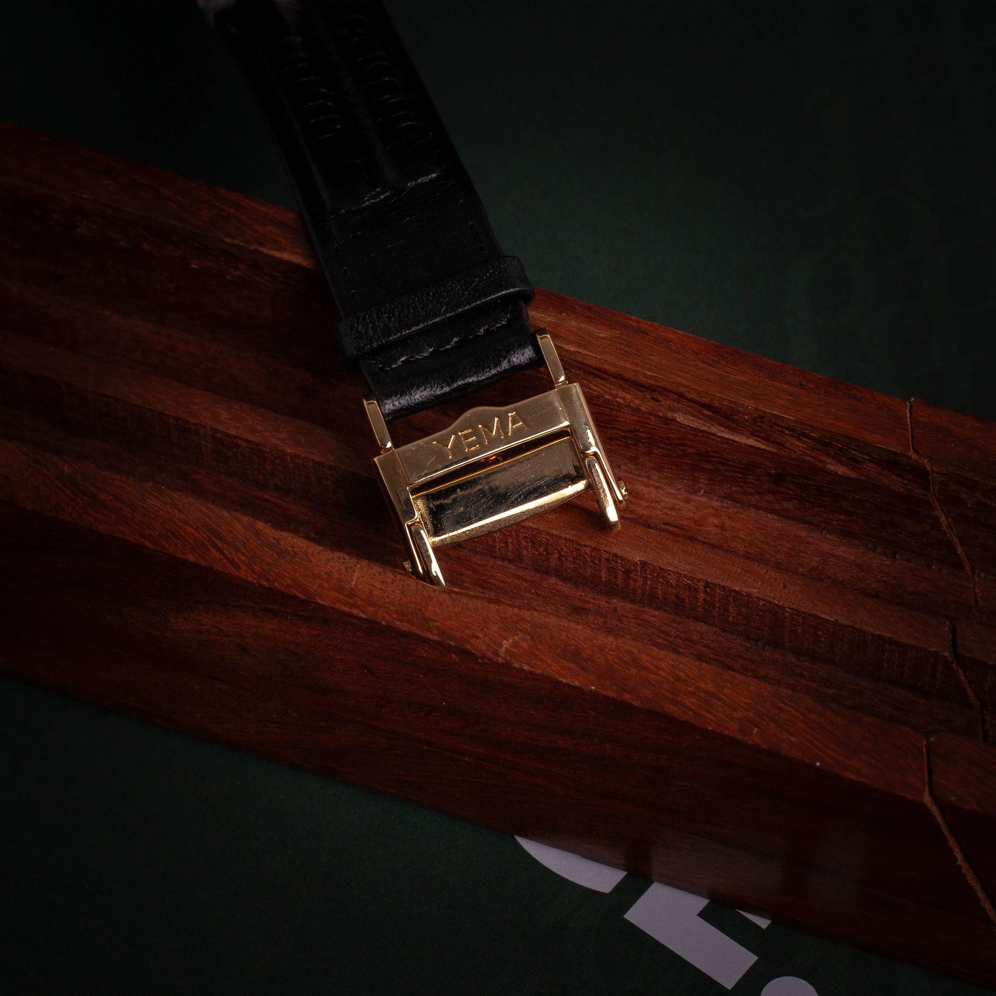 YEMA Paris Adventurer Expedition Trans-Antartica - DropAndWatch