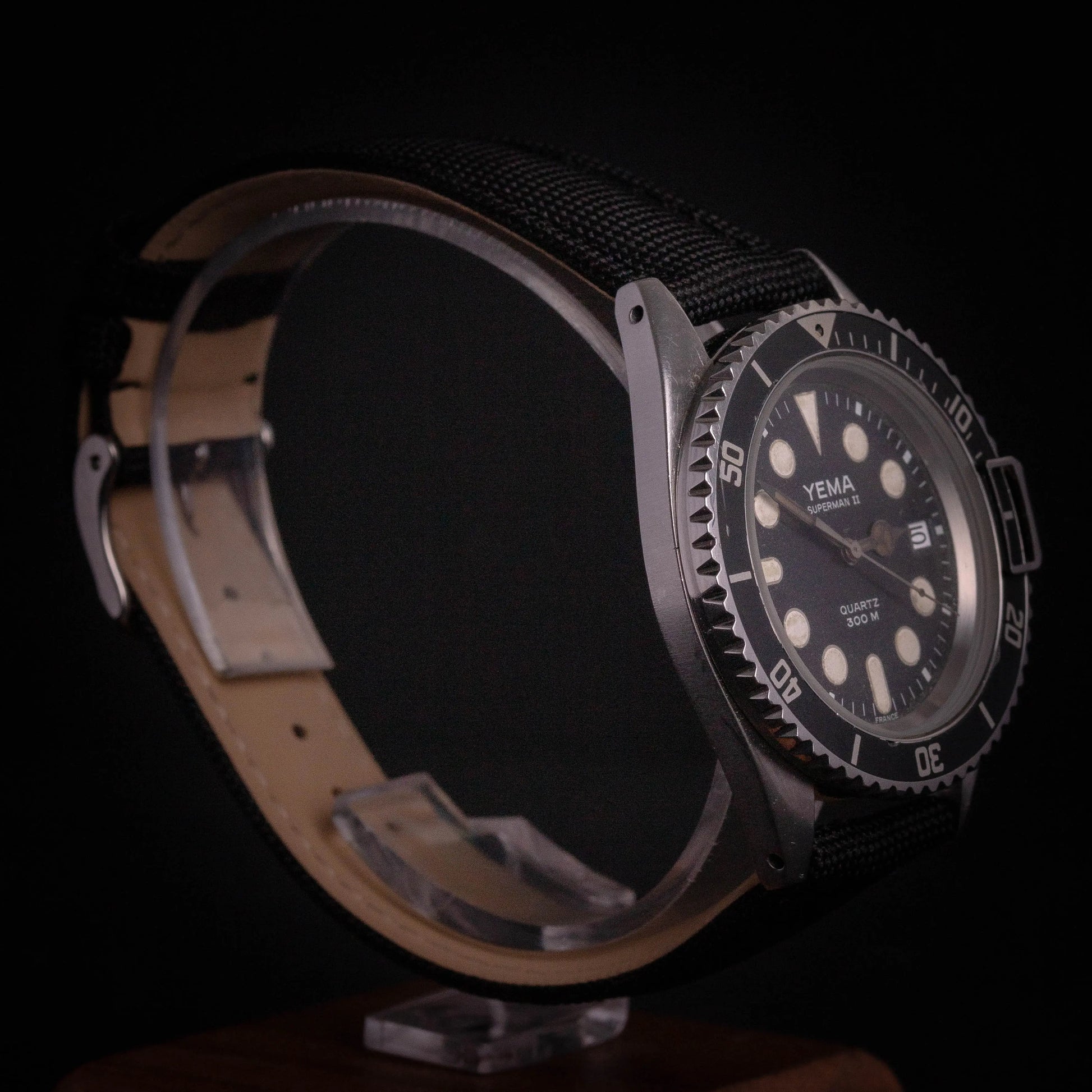 YEMA Superman 2 Quartz 300M Y90056 - DropAndWatch