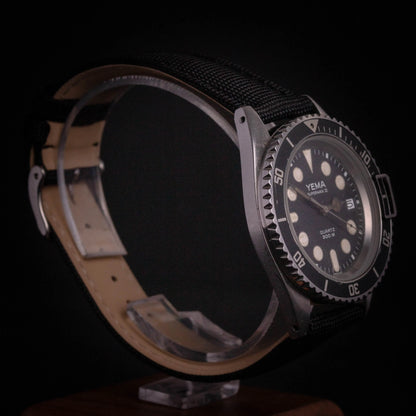 YEMA Superman 2 Quartz 300M Y90056 - DropAndWatch