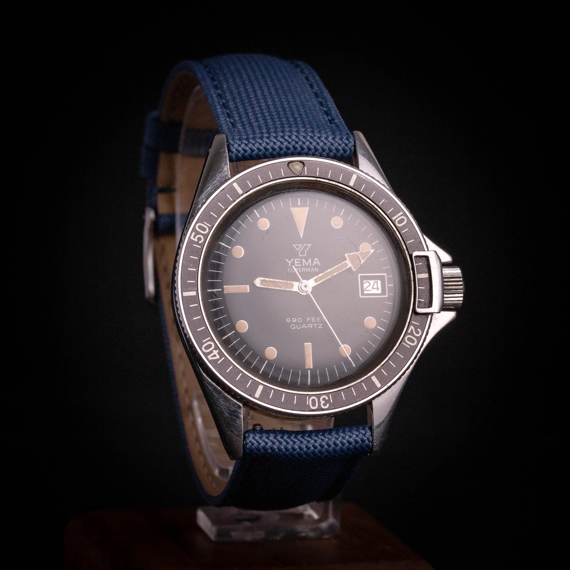 YEMA Superman 990Feet Quartz T90016 - DropAndWatch