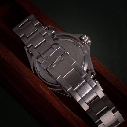 YEMA Superman II Worldtime GMT 300M RJ0056 - DropAndWatch
