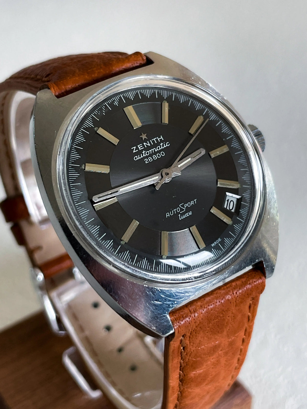ZENITH Autosport Luxe 28800 - Zenith automatic - DropAndWatch