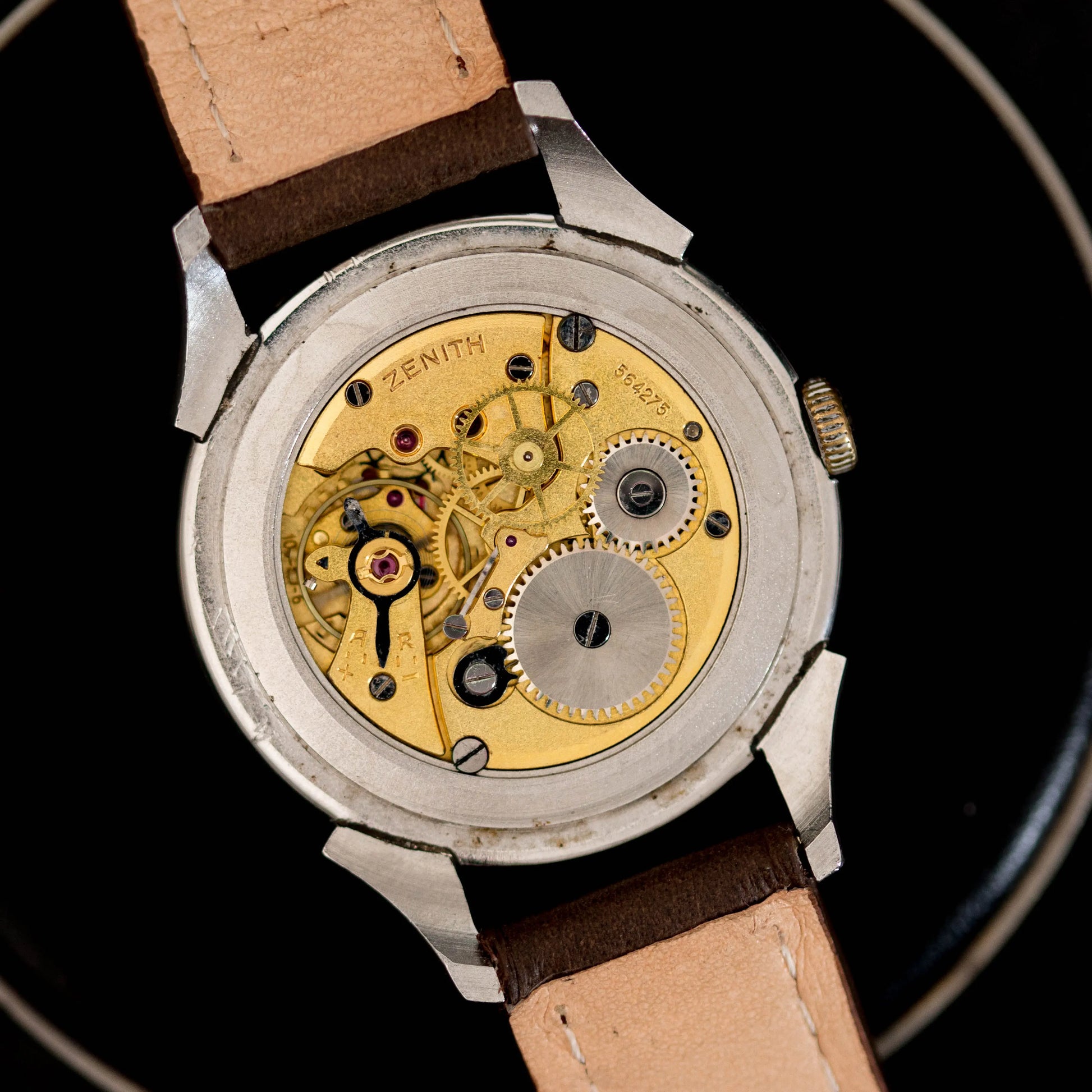 Zenith Montre Vintage Mécanique Suisse Cal.106 - 1960 – L'Heure Des Montres Zenith Montre Vintage Mécanique Suisse Cal.106 - 1960 – L'Heure Des Montres