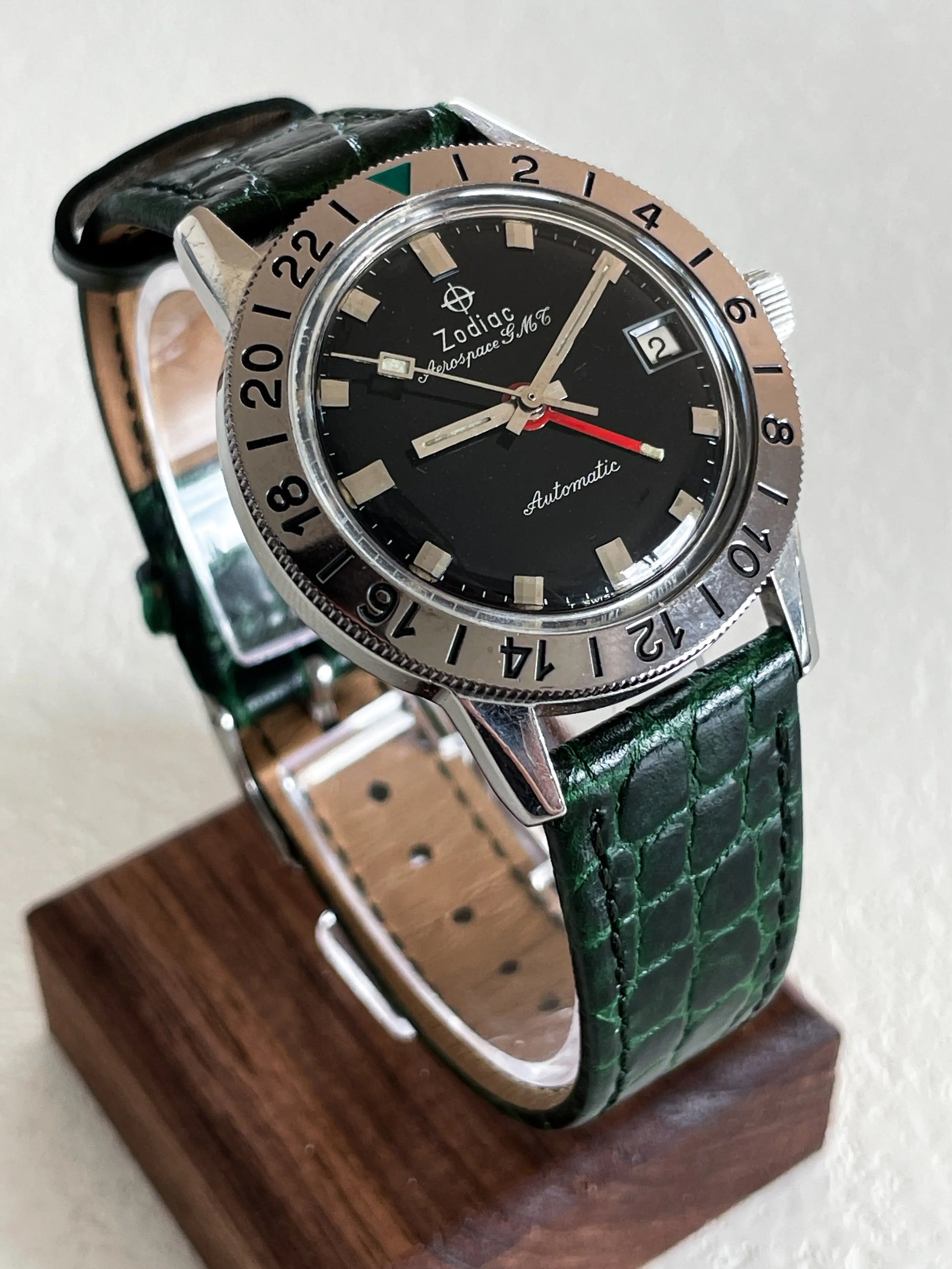 ZODIAC Aerospace GMT Années 60 ZODIAC