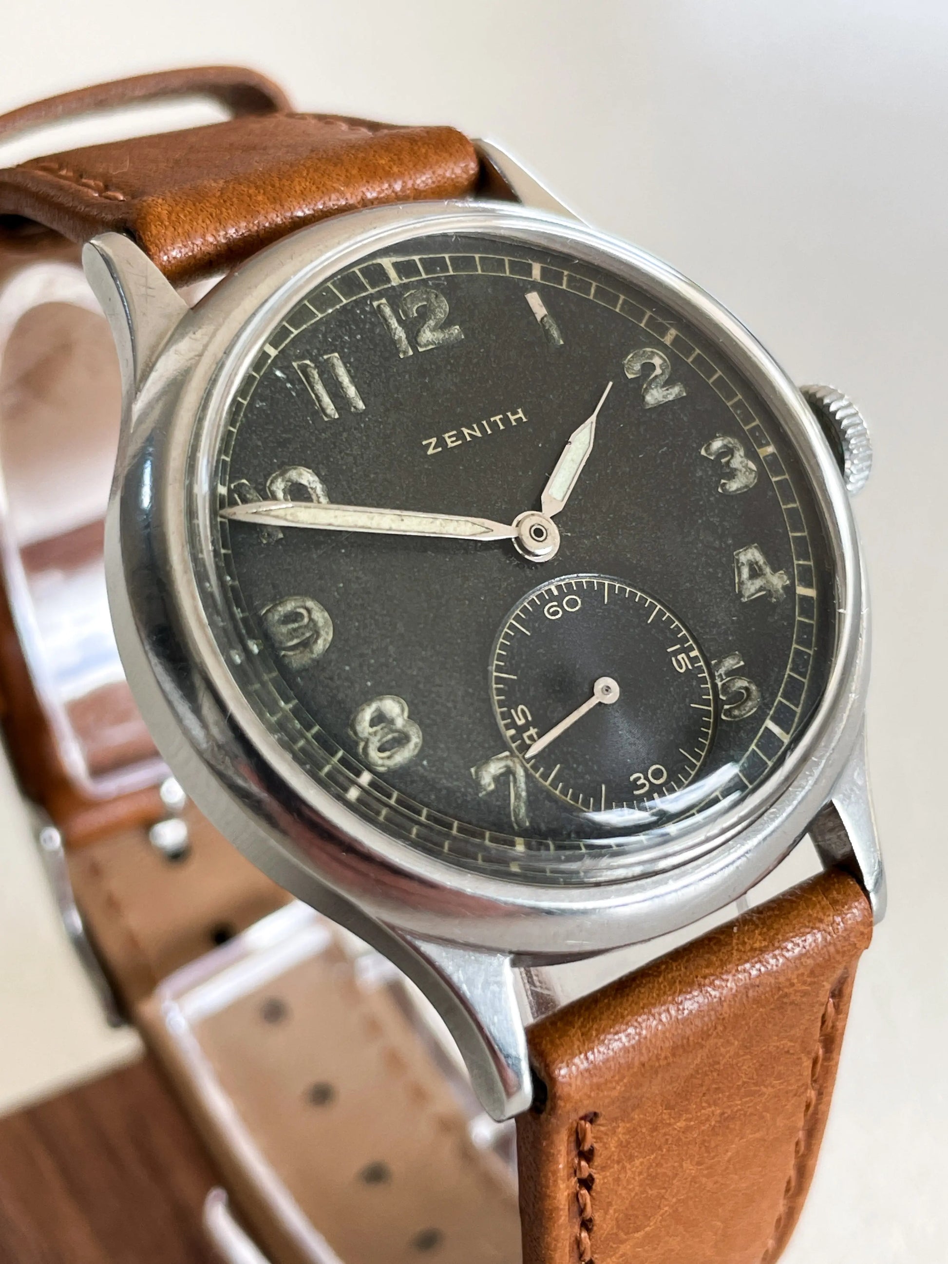 Zenith DH Militaire WW2 - DropAndWatch